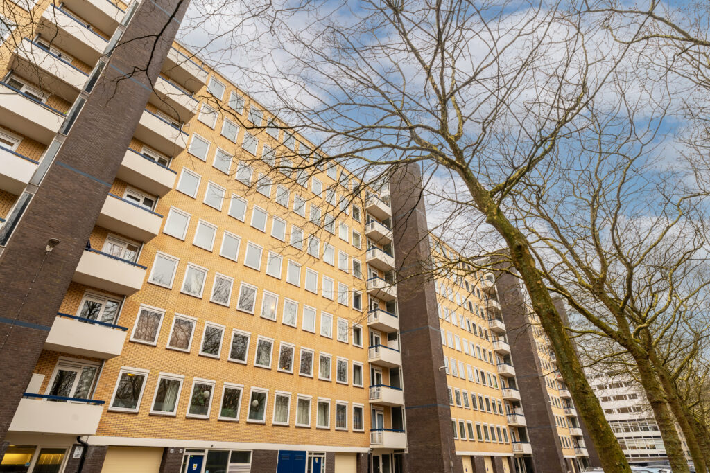 Van Nijenrodeweg 128